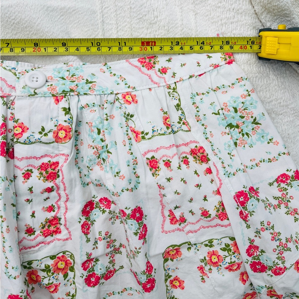 Free People White Lace Mixed-Print Shorts with Pink & Green Floral - Picture 6 of 10